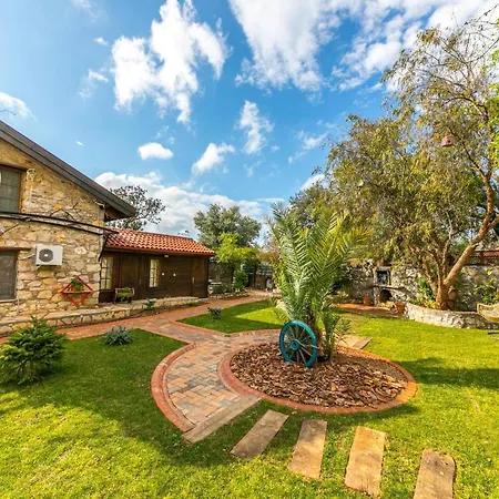 Soeguet Marmaris Daily Weekly Vila