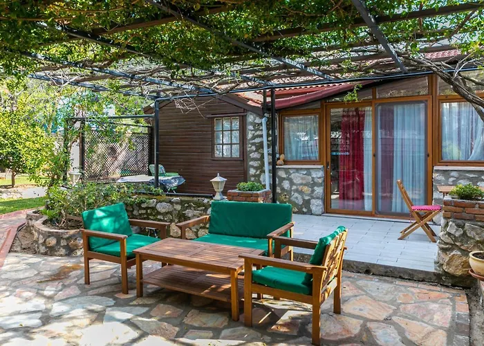 Söğüt Marmaris Daily Weekly * Muğla