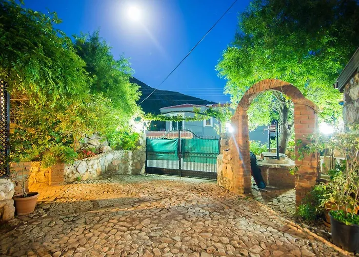 Söğüt Marmaris Daily Weekly